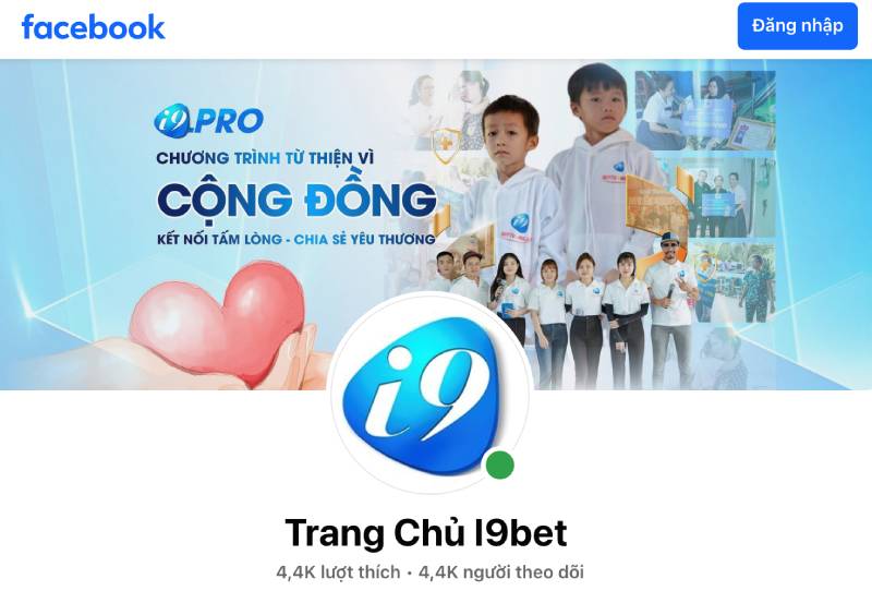 Theo dõi và trò chuyện qua mạng xã hội